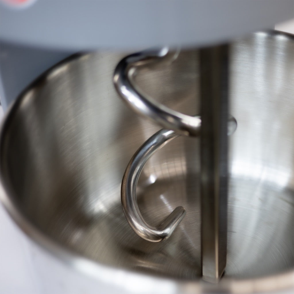 Amasadora Comercial Rhino Amasa20 Capacidad de 20 L o 12 kg de masa preparada